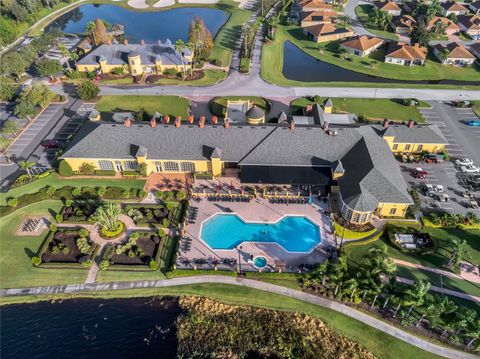 A home in LAKE WALES