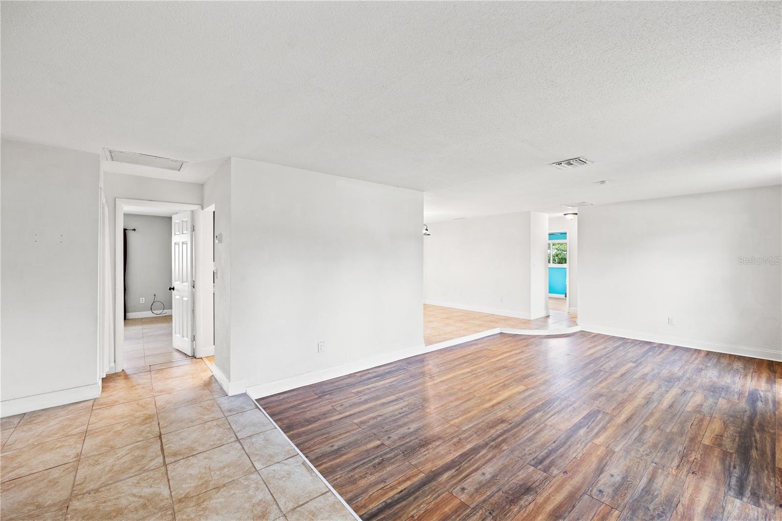 PORT CHARLOTTE SEC 005 - Residential Lease