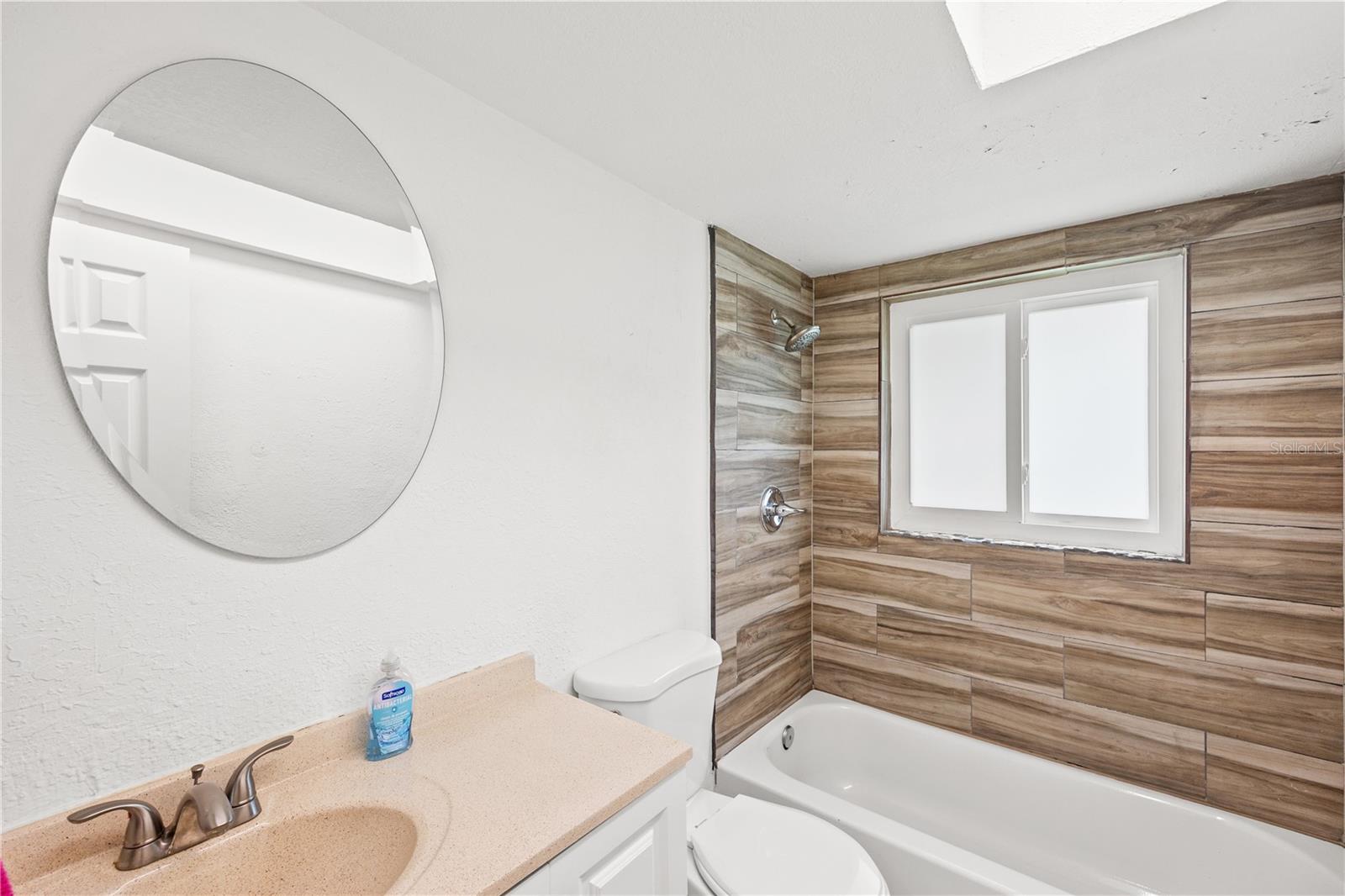 PORT CHARLOTTE SEC 005 - Residential Lease