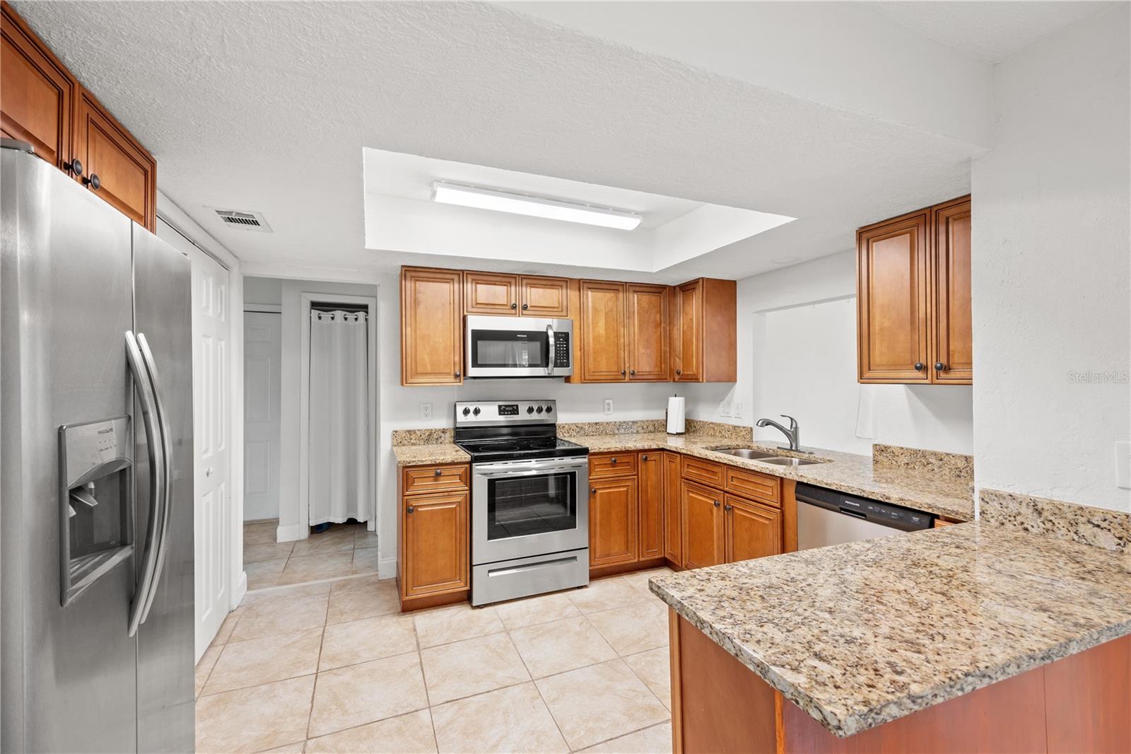 PORT CHARLOTTE SEC 005 - Residential Lease