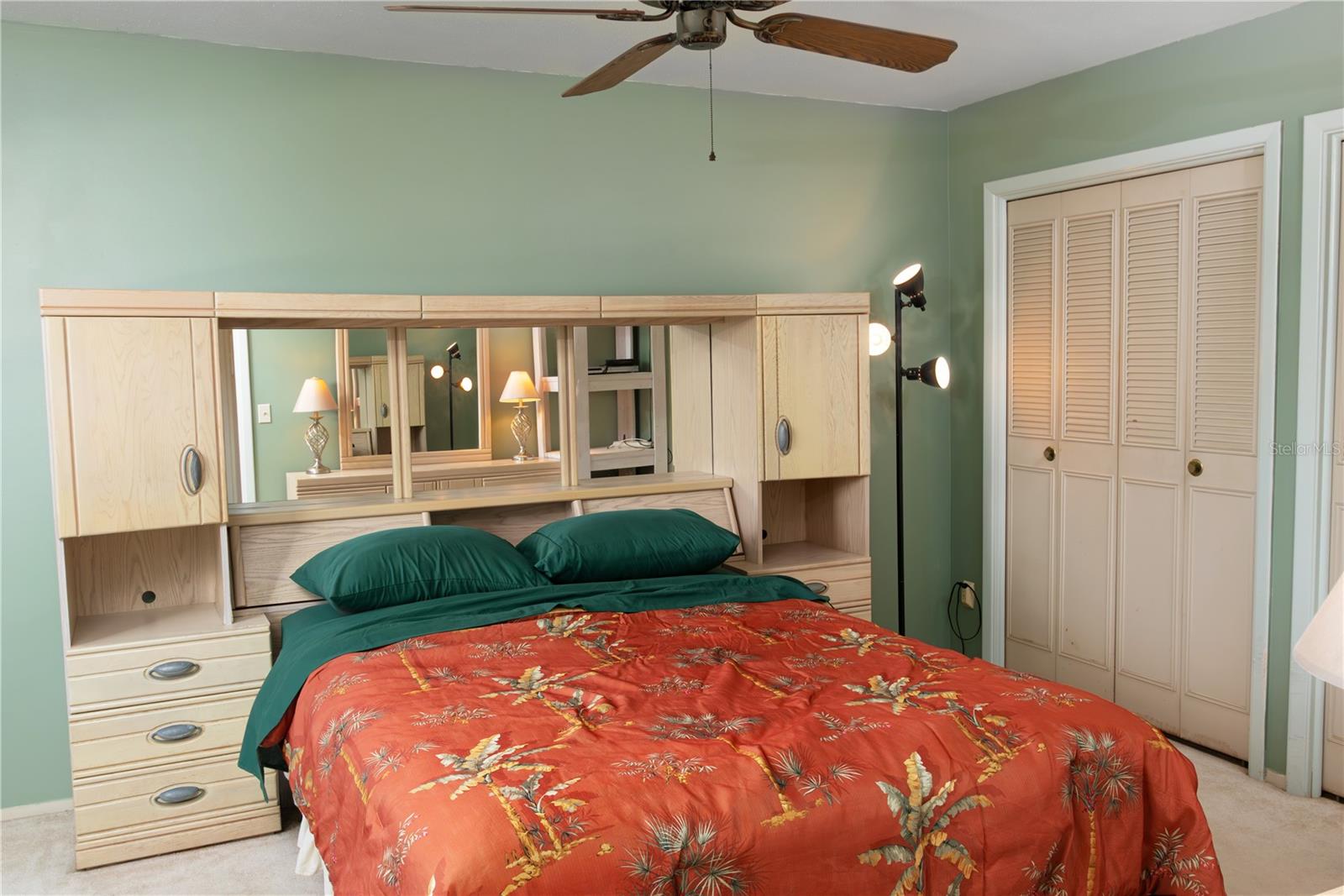 TWIN LAKES VILLAGE - Residential