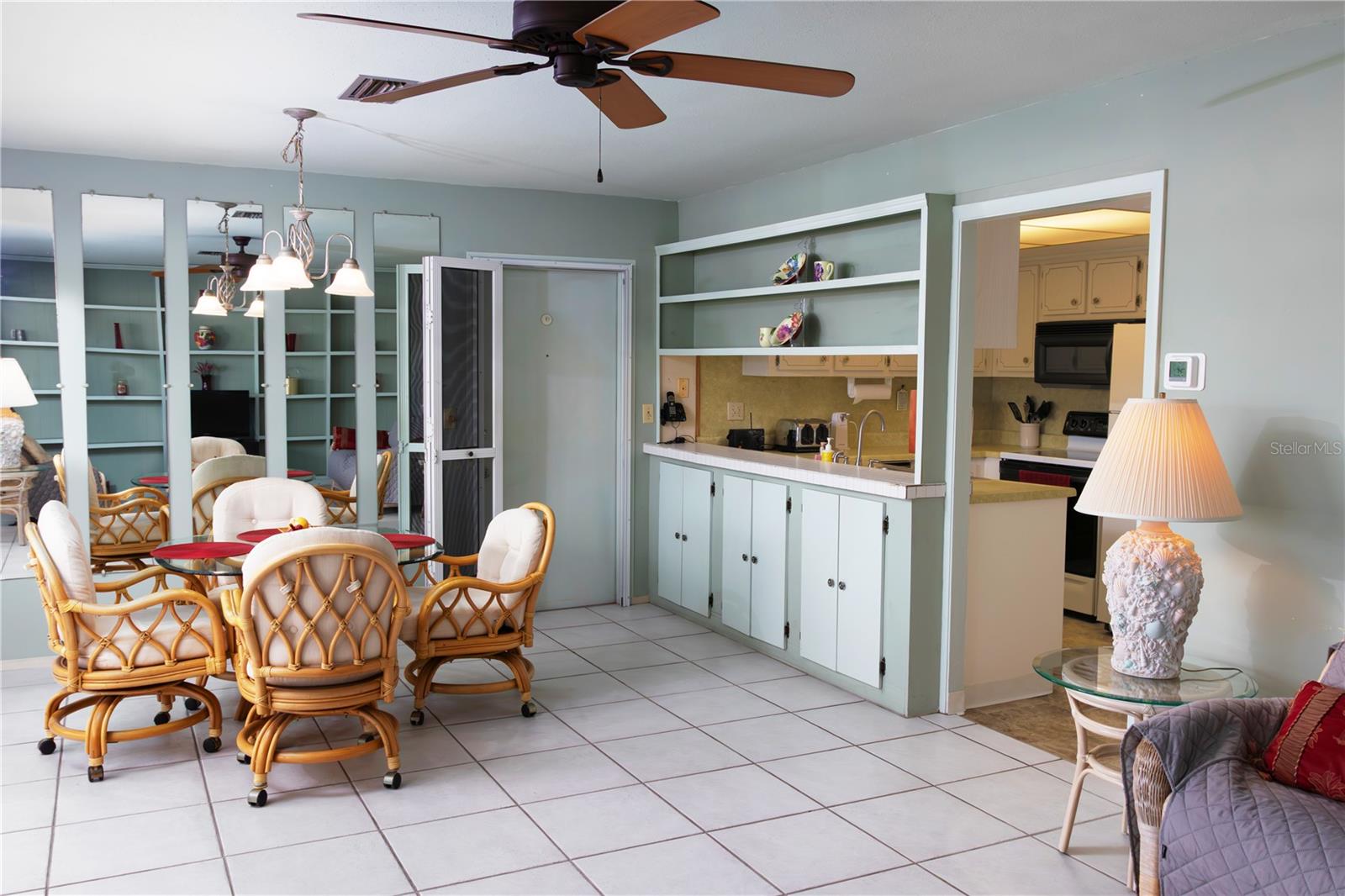 TWIN LAKES VILLAGE - Residential