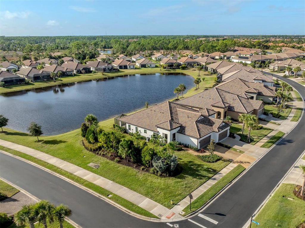 Photo of 200 Tracino Terrace, North Venice, FL 34275 (MLS # N6141705)