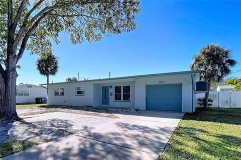 8822 BAY STREET NE ST PETERSBURG FL 33702