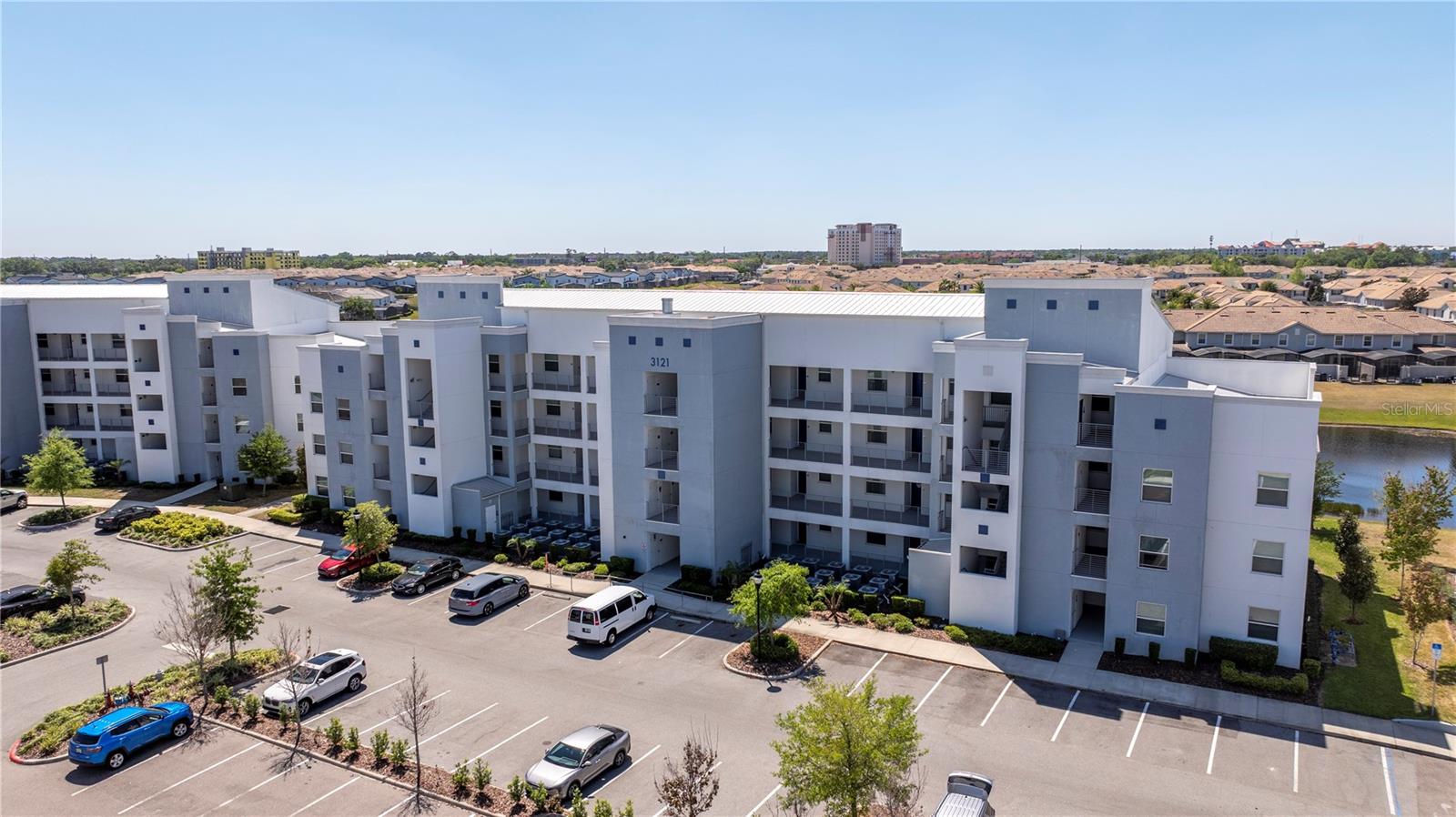 THE TERRACES AT STOREY LAKE CONDO 2 PH 6 - Residential