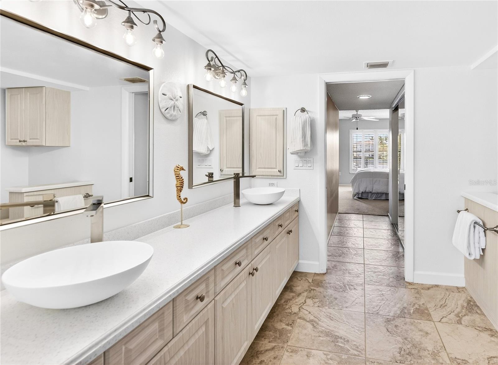 MARINA NORTH SHORE CONDO PH 01-04 - Residential