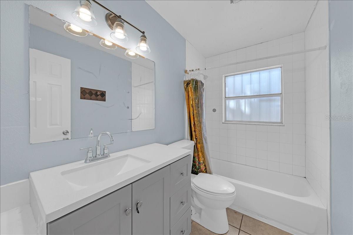 RUSKIN - Residential