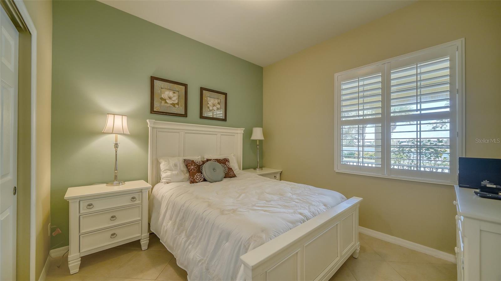 ISLES OF SARASOTA PH 1B - Residential Lease