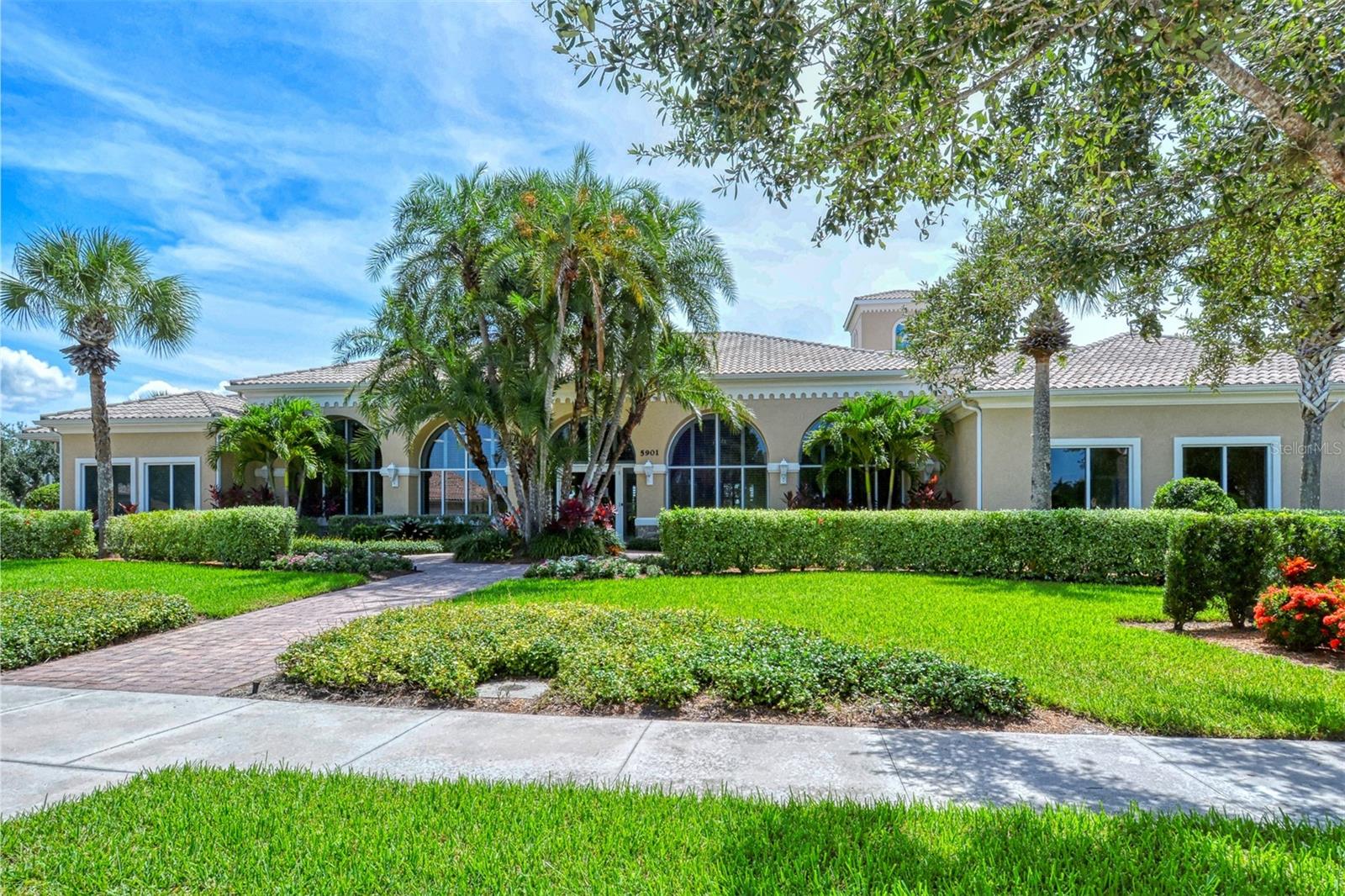 ISLES OF SARASOTA PH 1B - Residential Lease