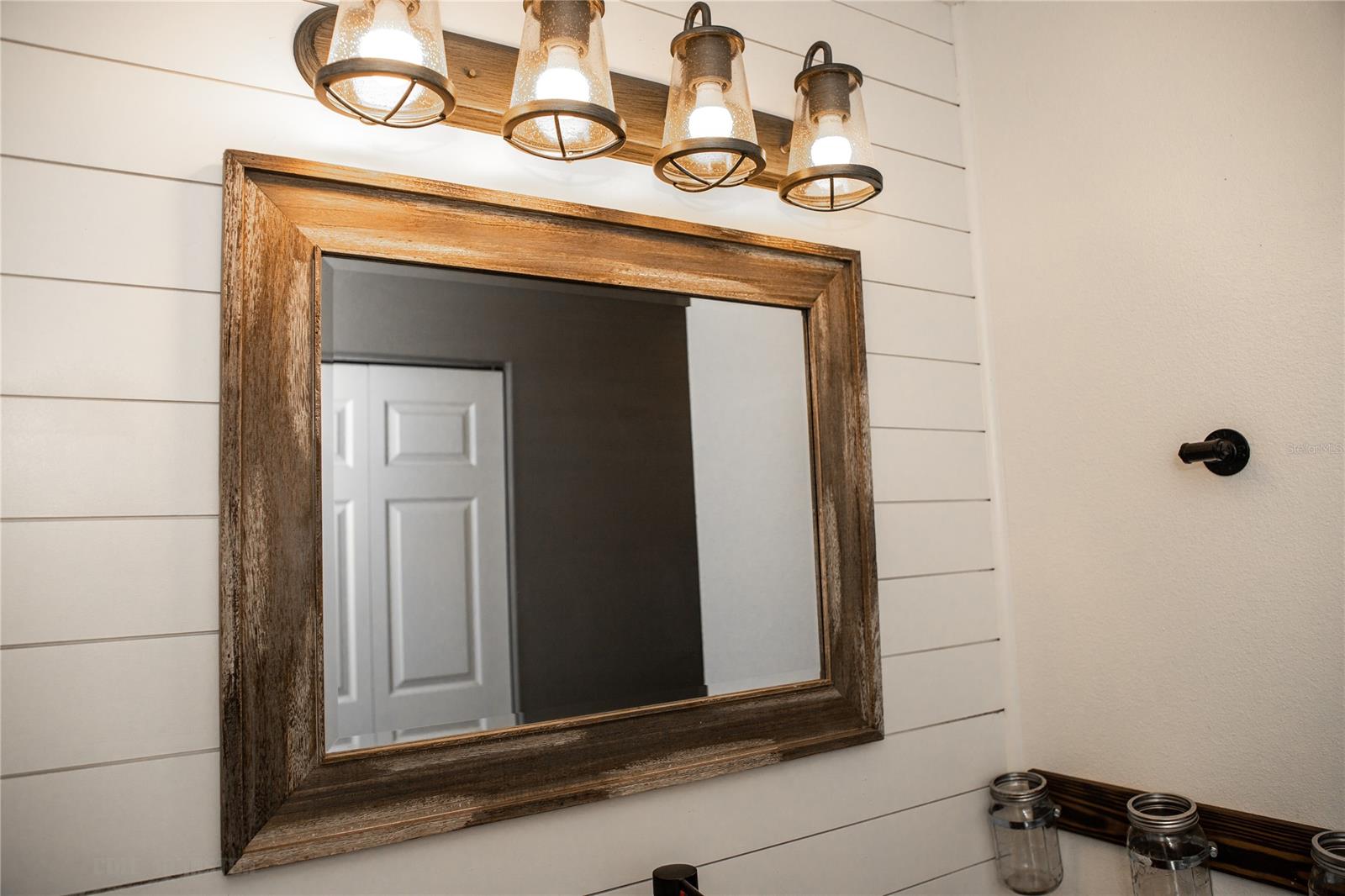 Florida Shores 01 - Residential