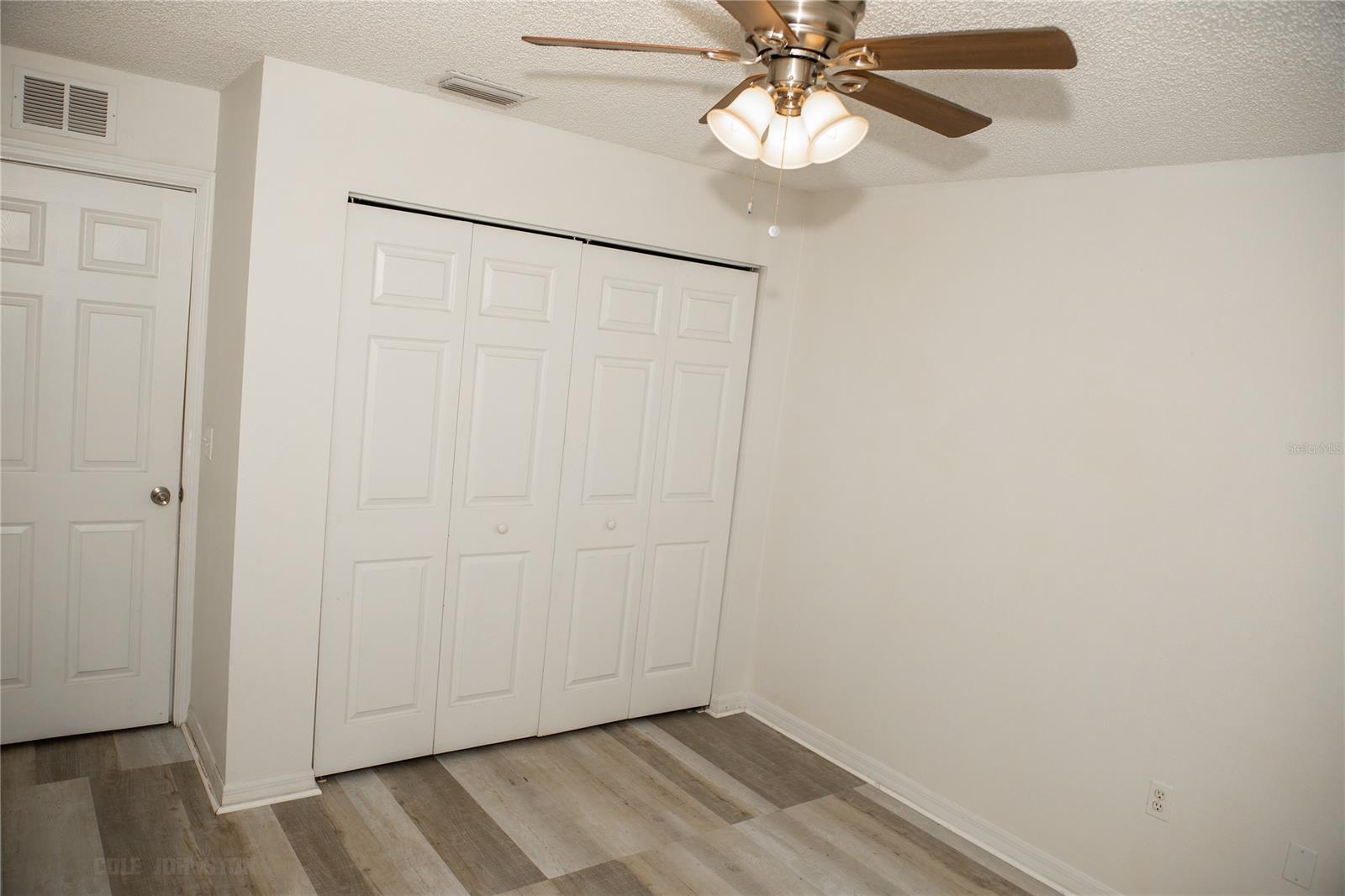 Florida Shores 01 - Residential