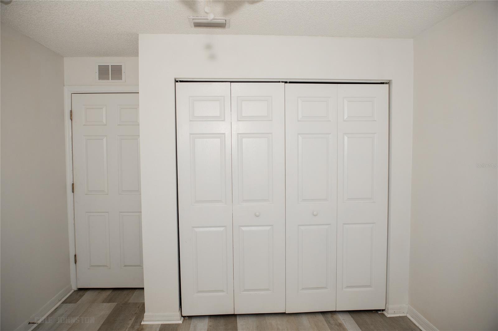 Florida Shores 01 - Residential