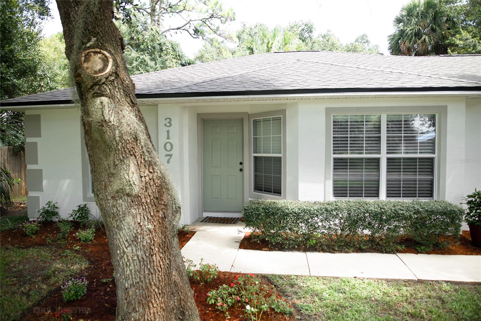 Florida Shores 01 - Residential