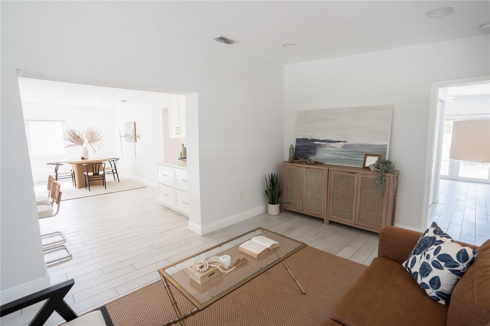 MANHATTAN MANOR 3 - Residential