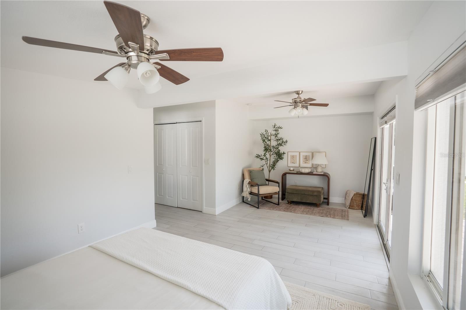 MANHATTAN MANOR 3 - Residential