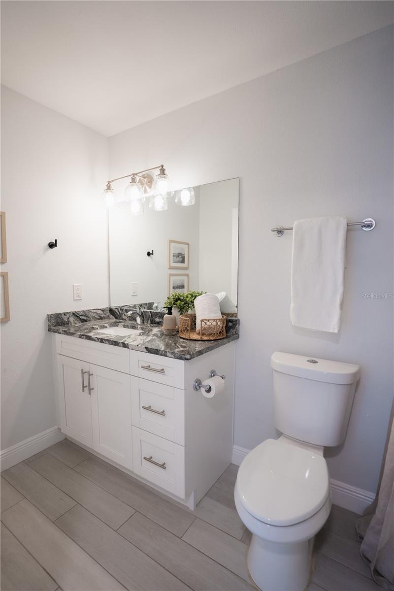 MANHATTAN MANOR 3 - Residential