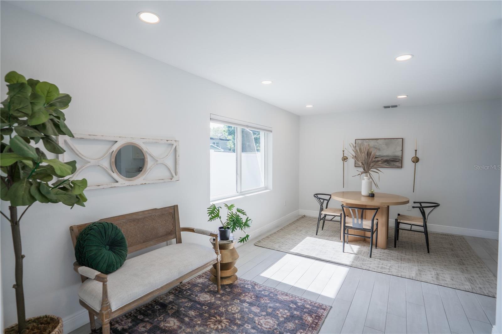 MANHATTAN MANOR 3 - Residential