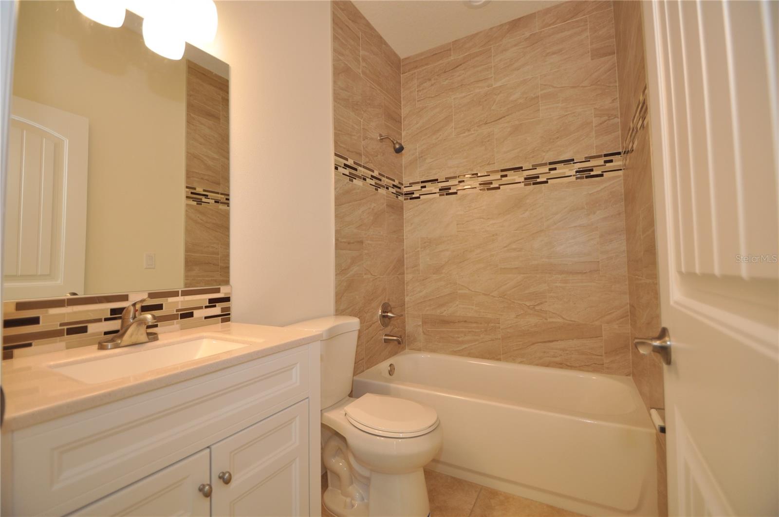LEHIGH WOODS - Residential Lease