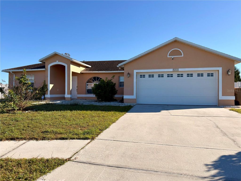 Photo of 5213 Heatherstone Court, Kissimmee, FL 34758 (MLS # O6370002)