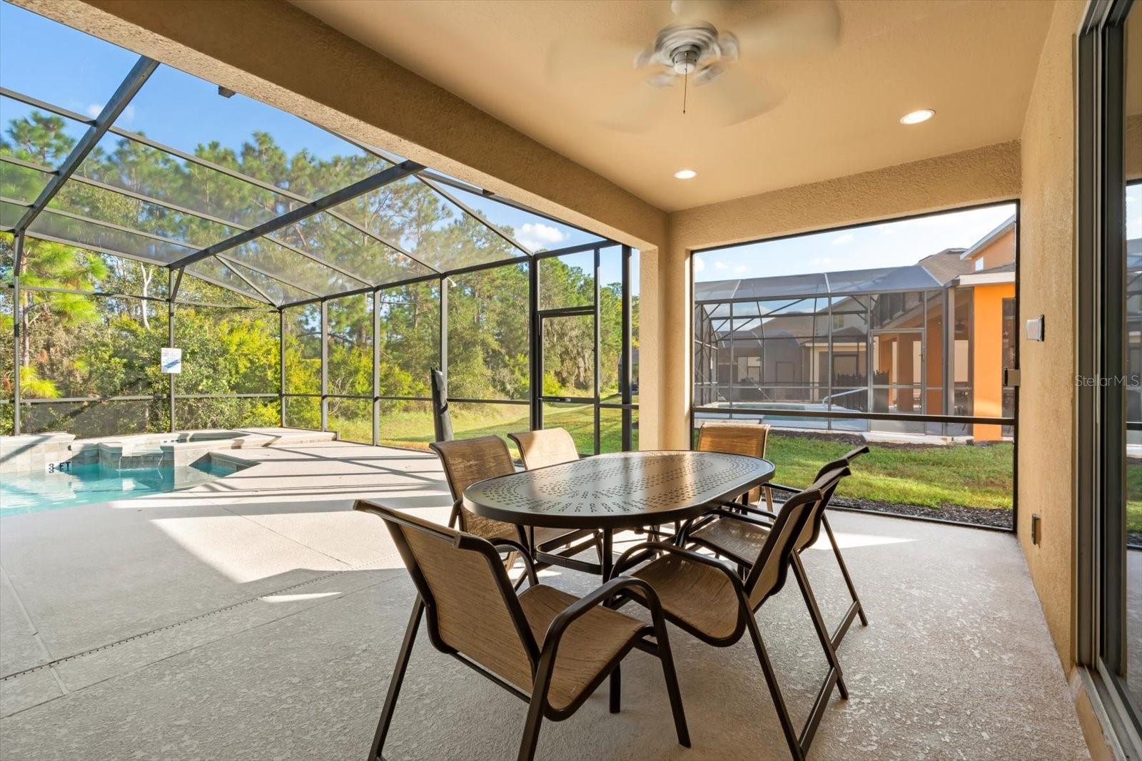 WATERSONG PH 01 - Residential