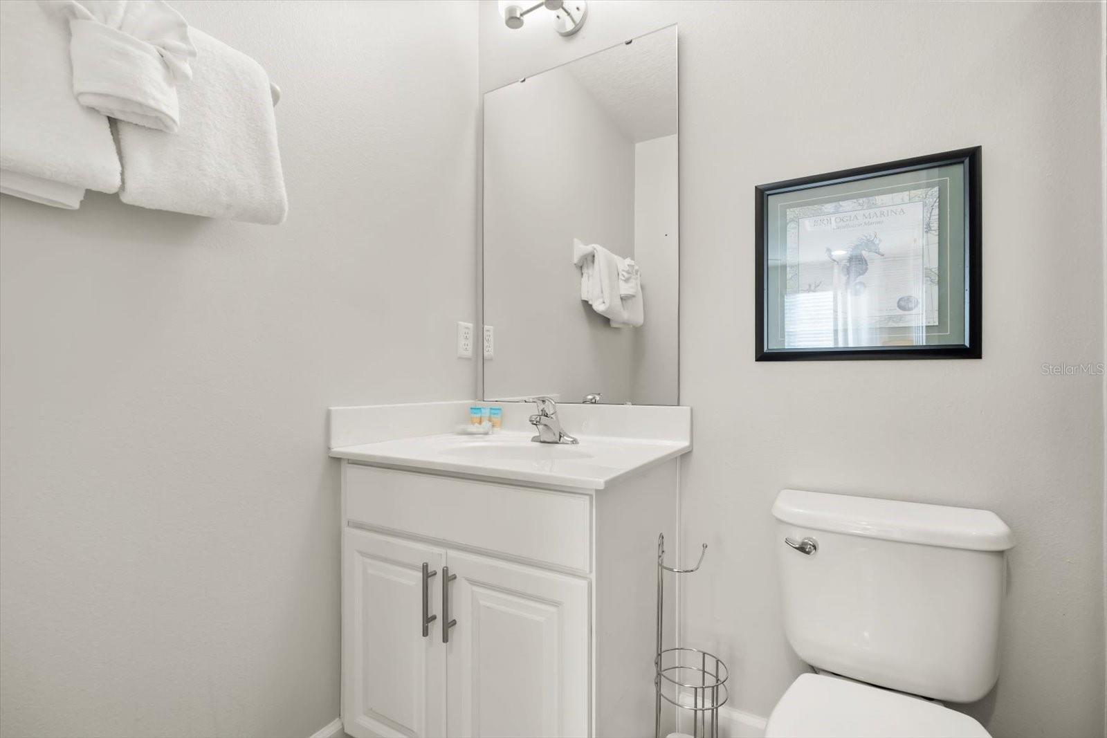 WATERSONG PH 01 - Residential