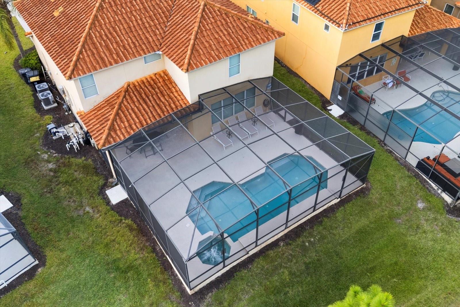 WATERSONG PH 01 - Residential