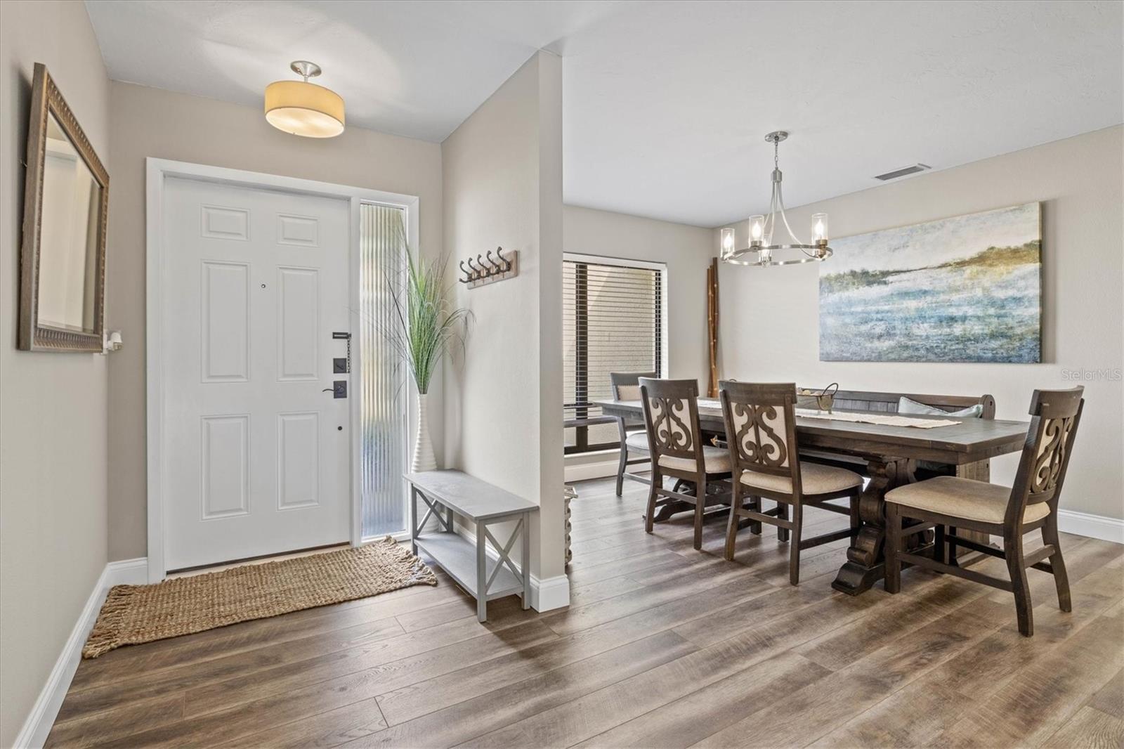 COUNTRY PLACE - Residential