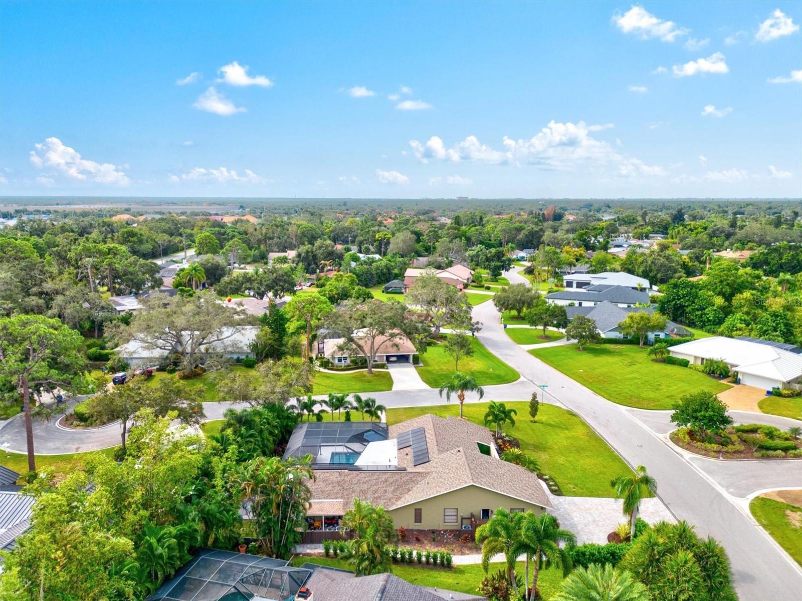 COUNTRY PLACE - Residential