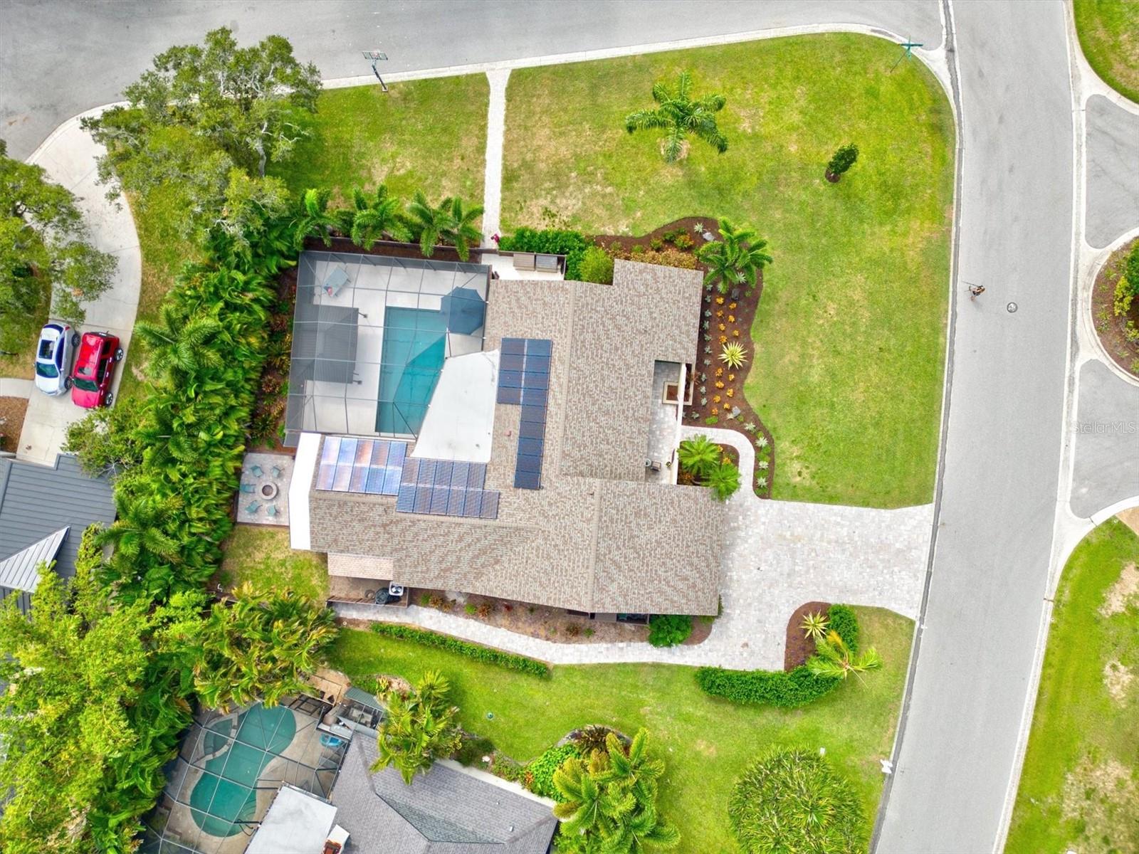 COUNTRY PLACE - Residential