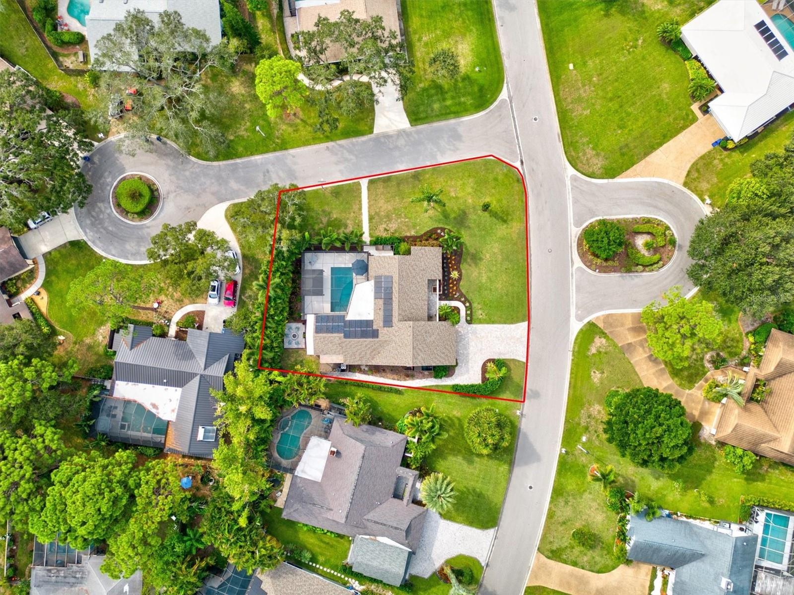 COUNTRY PLACE - Residential