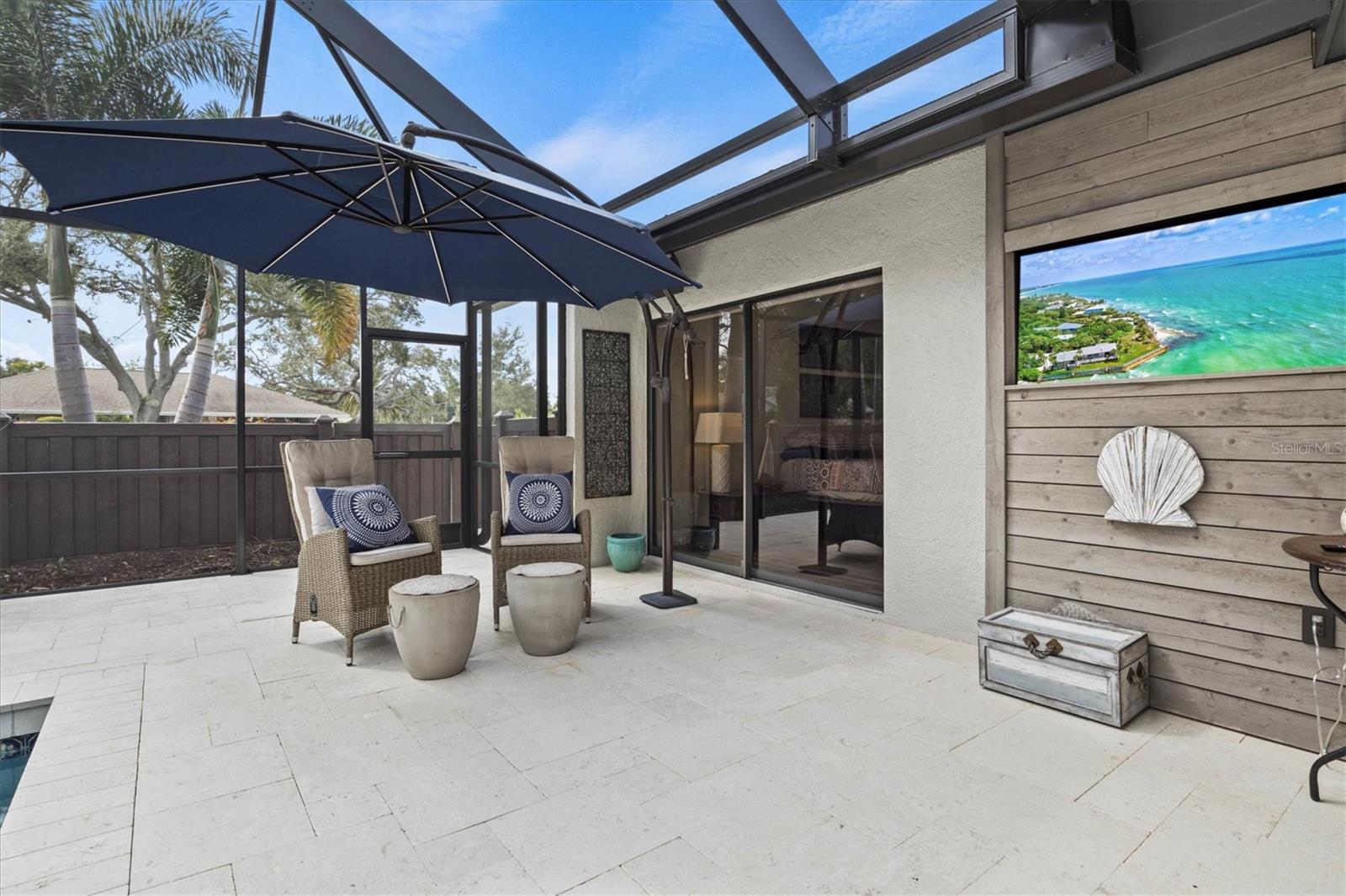 COUNTRY PLACE - Residential