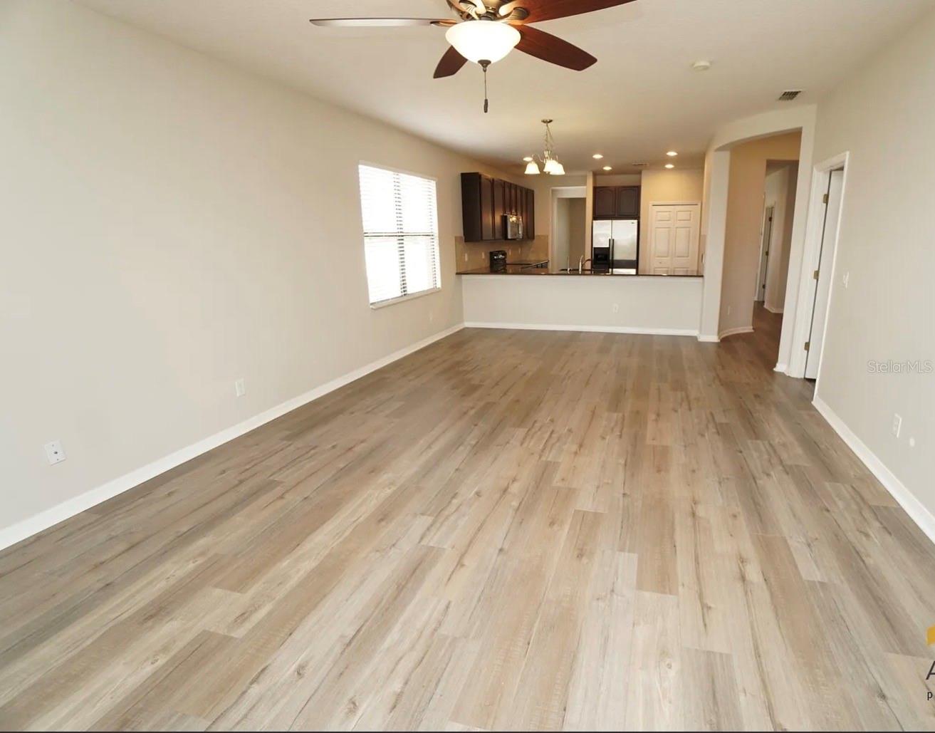 PARK RIDGE - Residential Lease