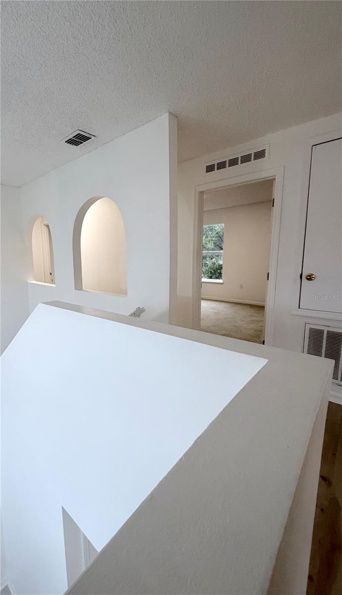 FRUITLAND PARK GLEN PH 01 02 & 03 - Residential Lease