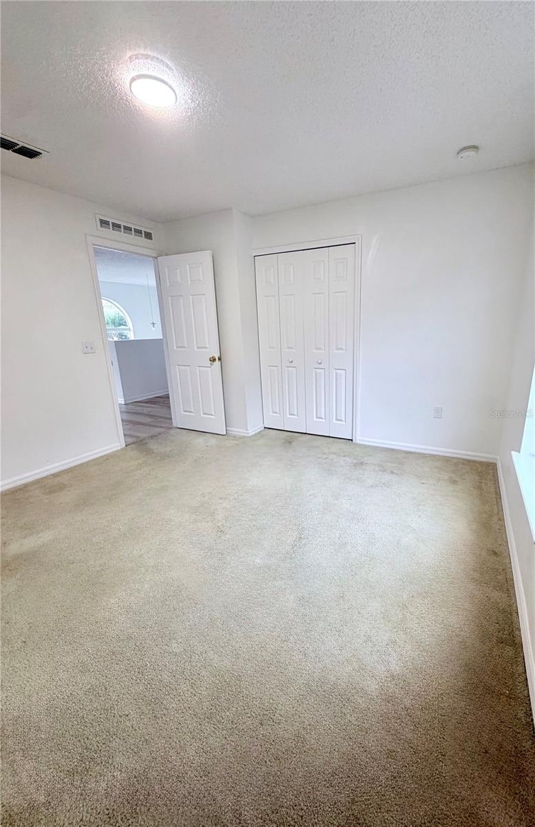 FRUITLAND PARK GLEN PH 01 02 & 03 - Residential Lease