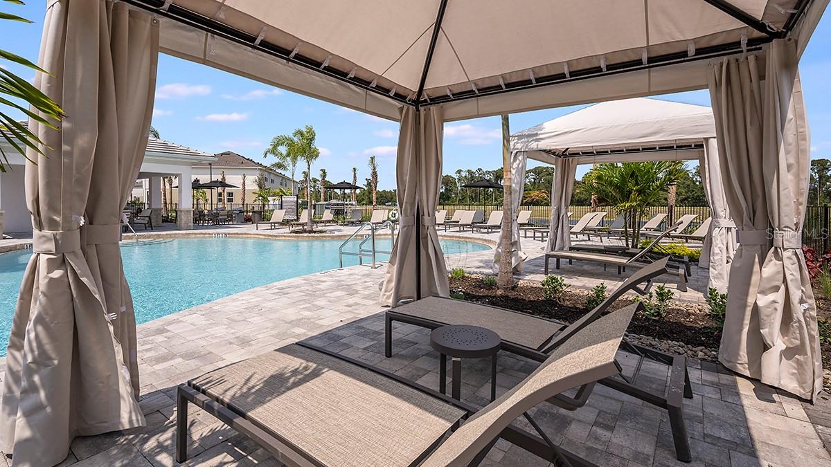 VINTERRA TOWNHOMES - Residential