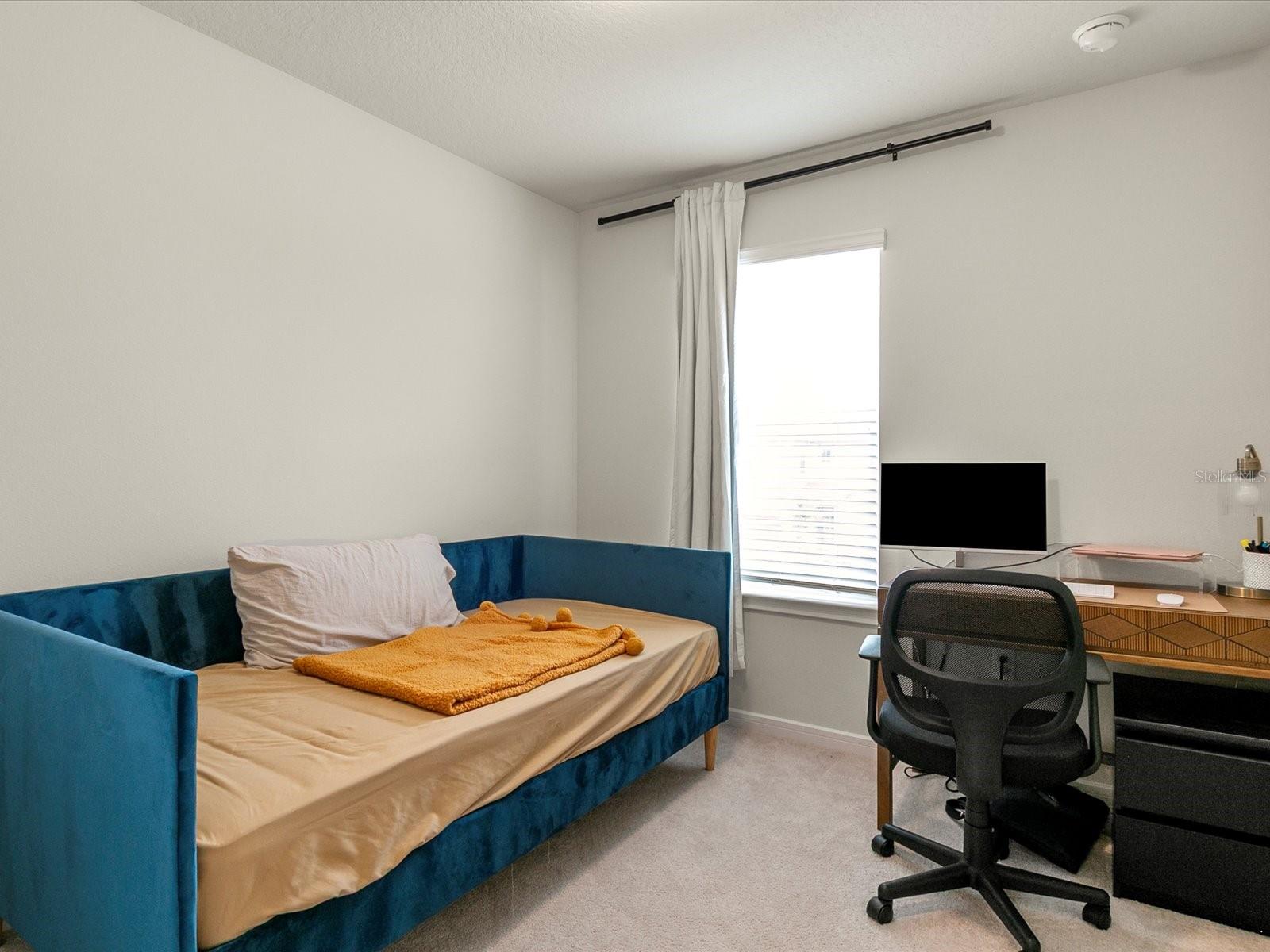 PINEWOOD RESERVE - Residential Lease