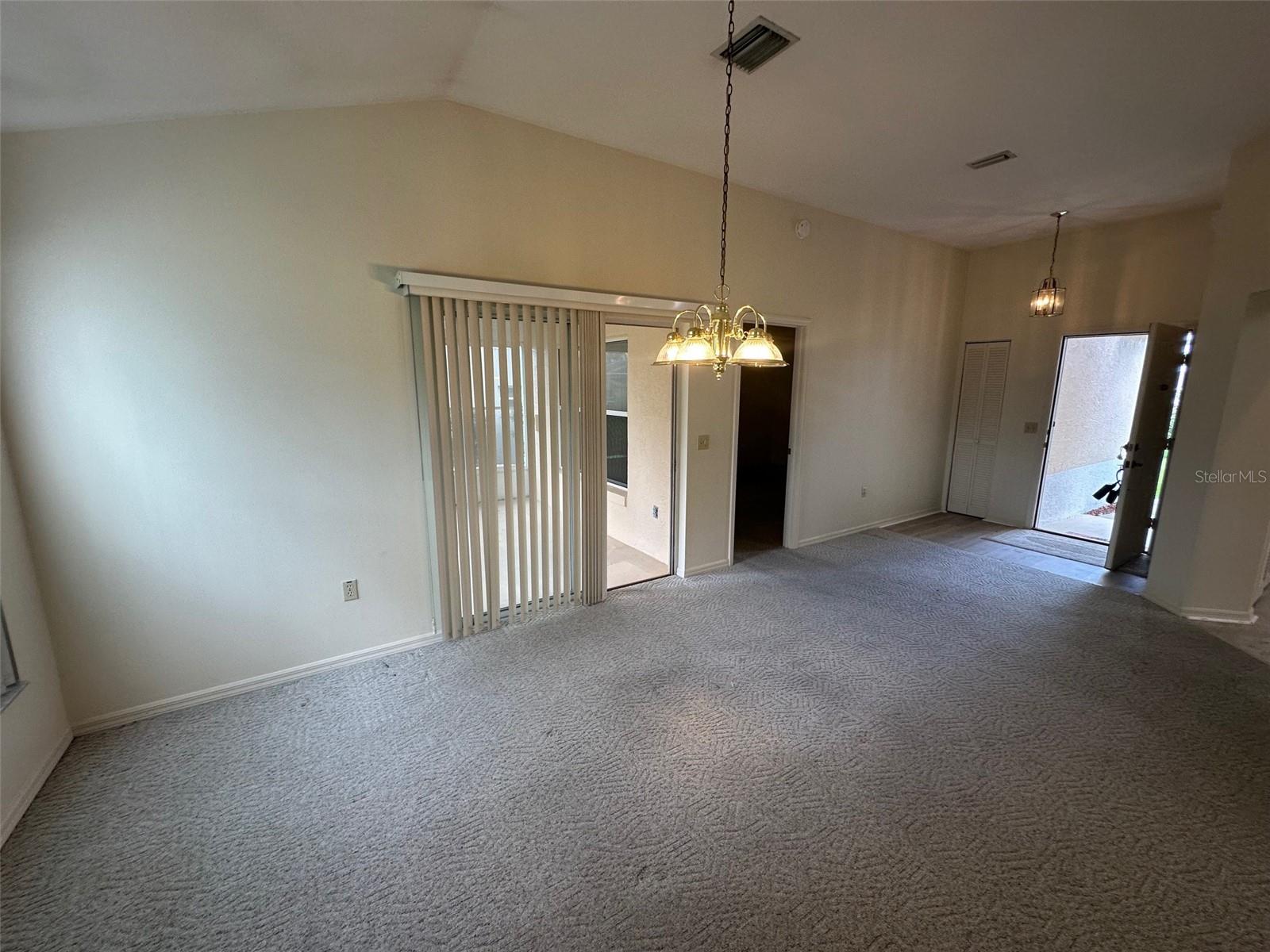 OAKWOOD VILLAGE BEVERLY HILLS PH 02 - Residential