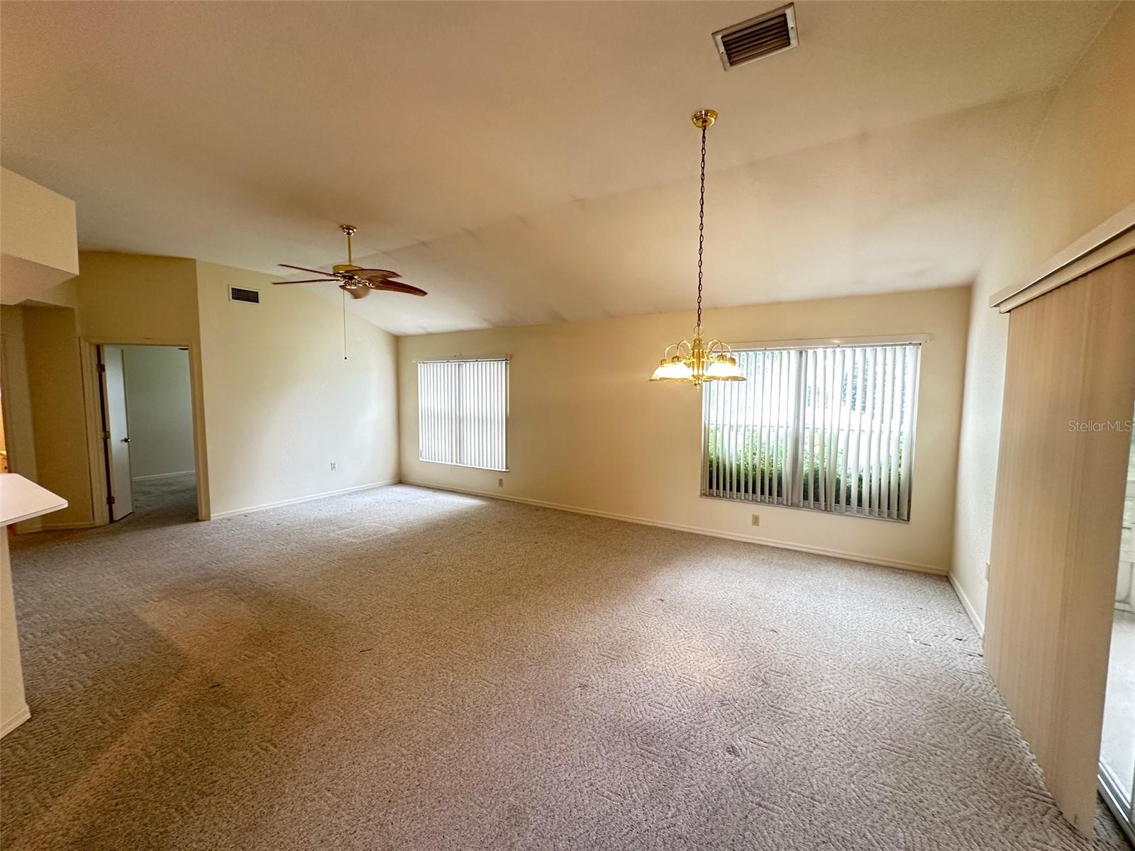 OAKWOOD VILLAGE BEVERLY HILLS PH 02 - Residential