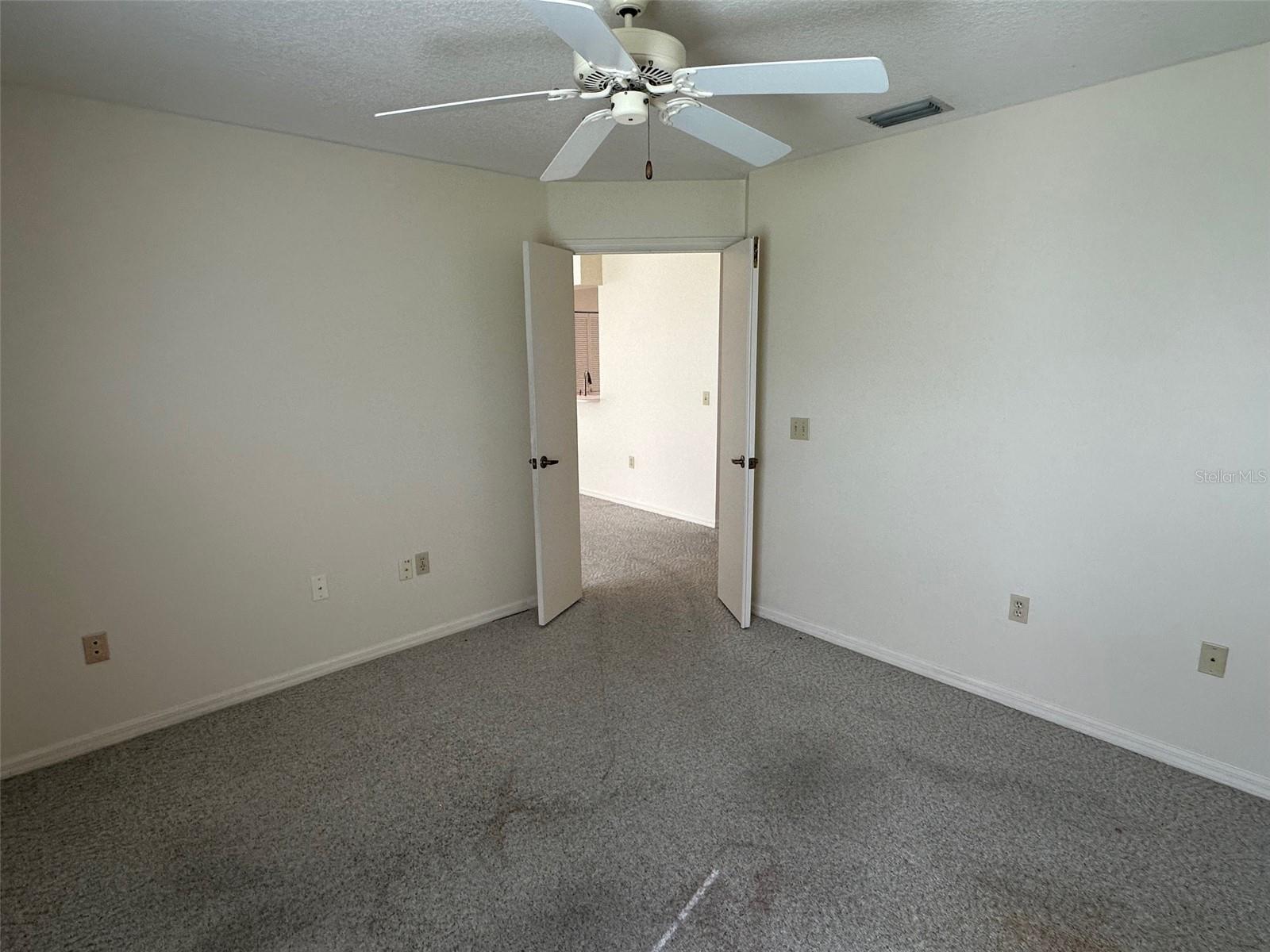 OAKWOOD VILLAGE BEVERLY HILLS PH 02 - Residential