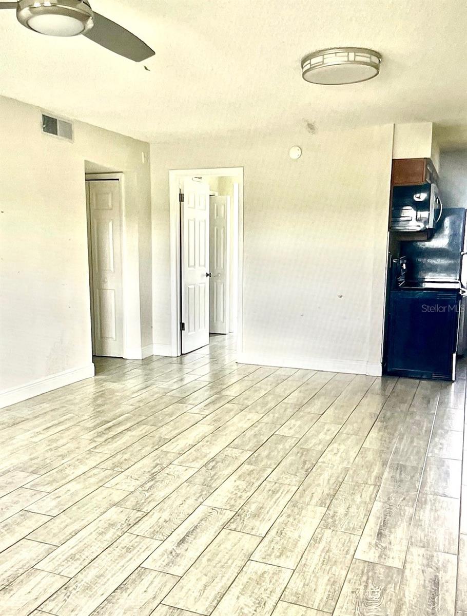 Photo of 837 Sky Lake Circle #C, Orlando, FL 32809 (MLS # S5151552)