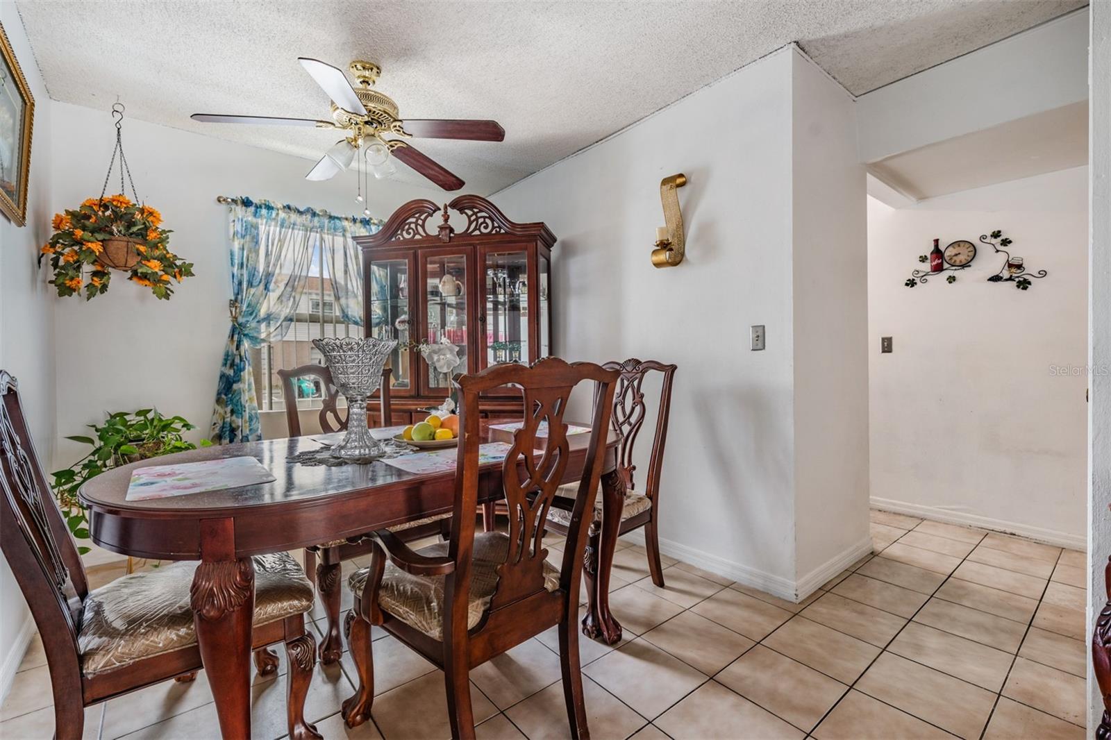 MANHATTAN PALMS CONDO - Residential