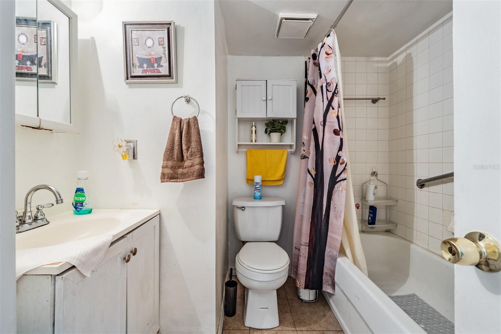 MANHATTAN PALMS CONDO - Residential