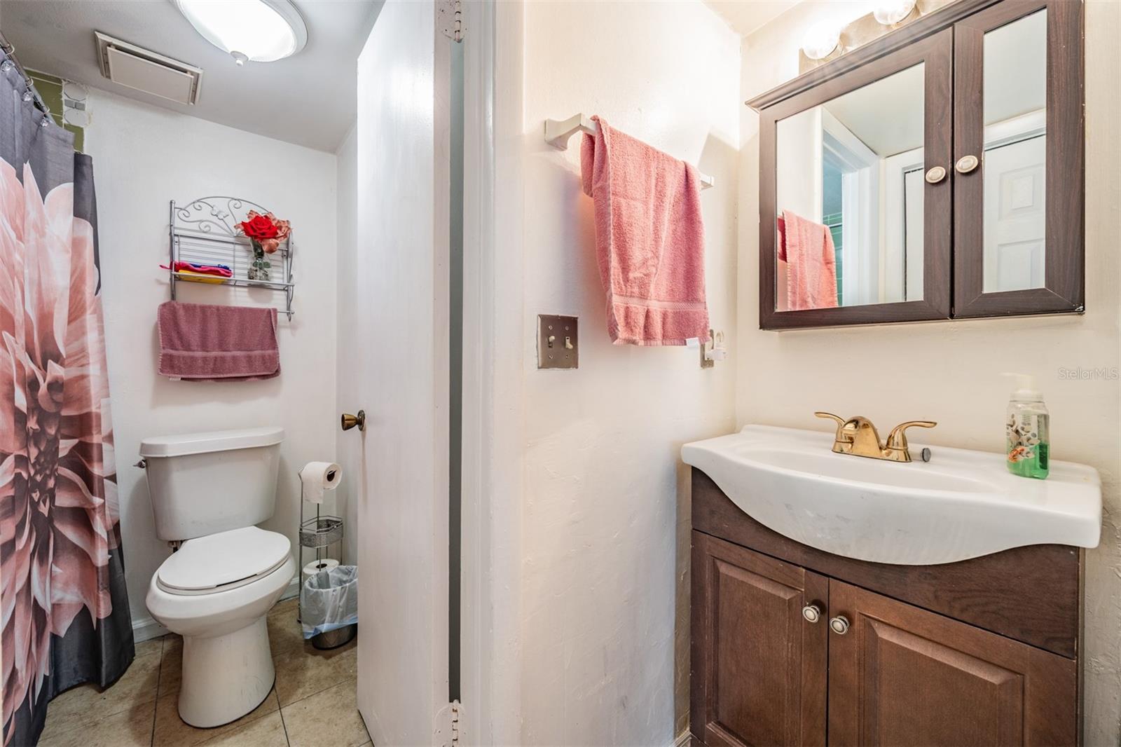 MANHATTAN PALMS CONDO - Residential