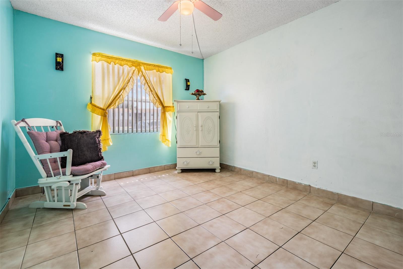 MANHATTAN PALMS CONDO - Residential