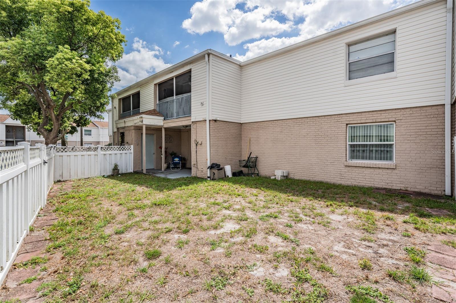 MANHATTAN PALMS CONDO - Residential