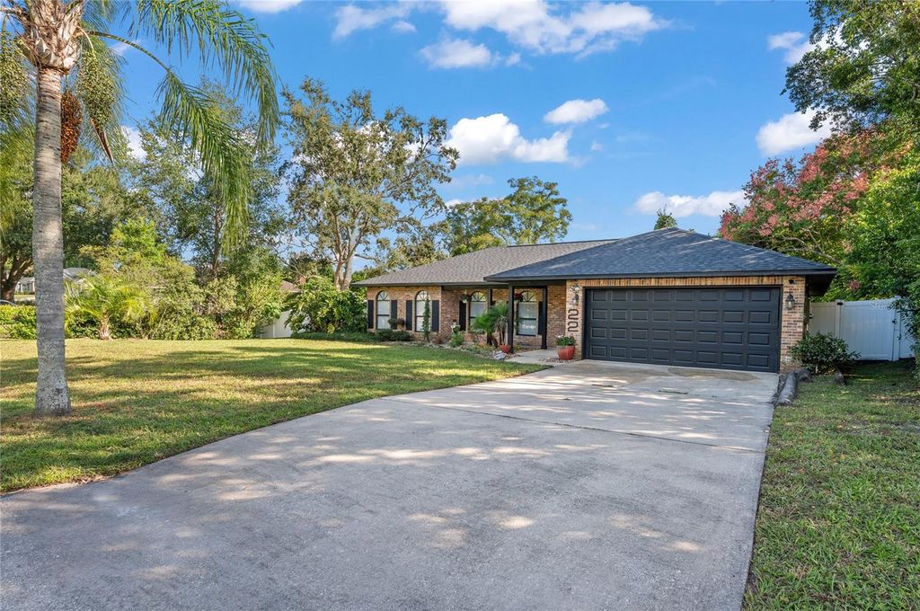 Photo of 22 Rosedown Boulevard, Debary, FL 32713 (MLS # O6352779)