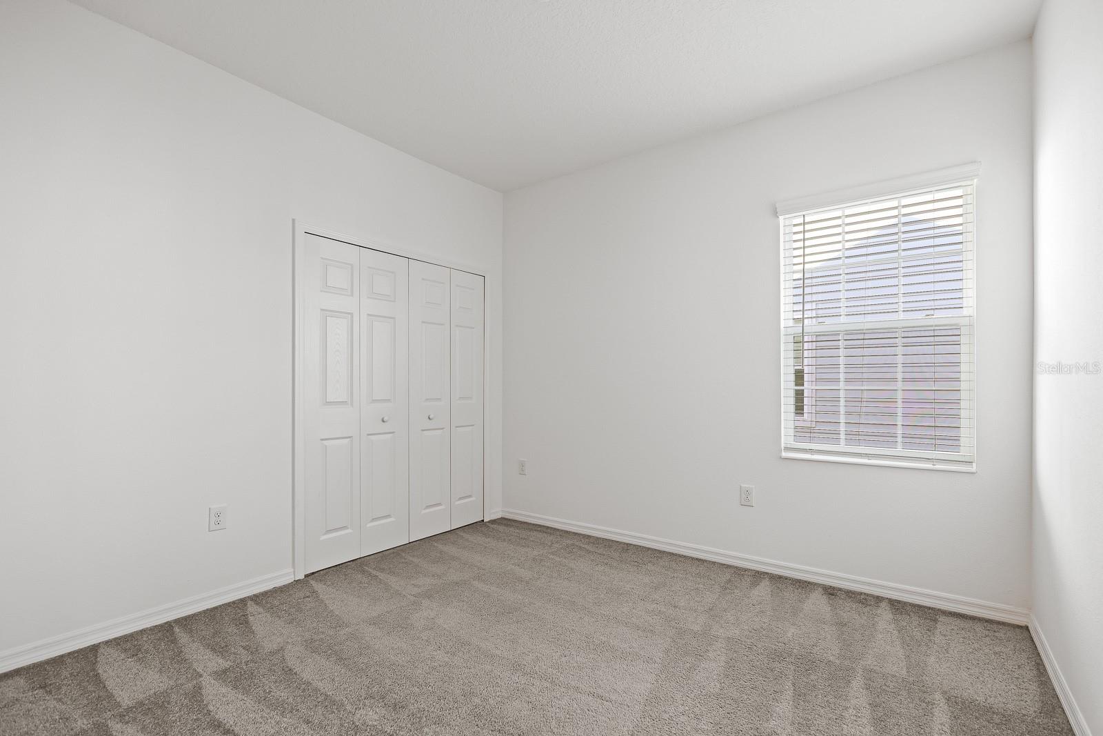 FISHHAWK RANCH WEST TWNHMS - Residential Lease