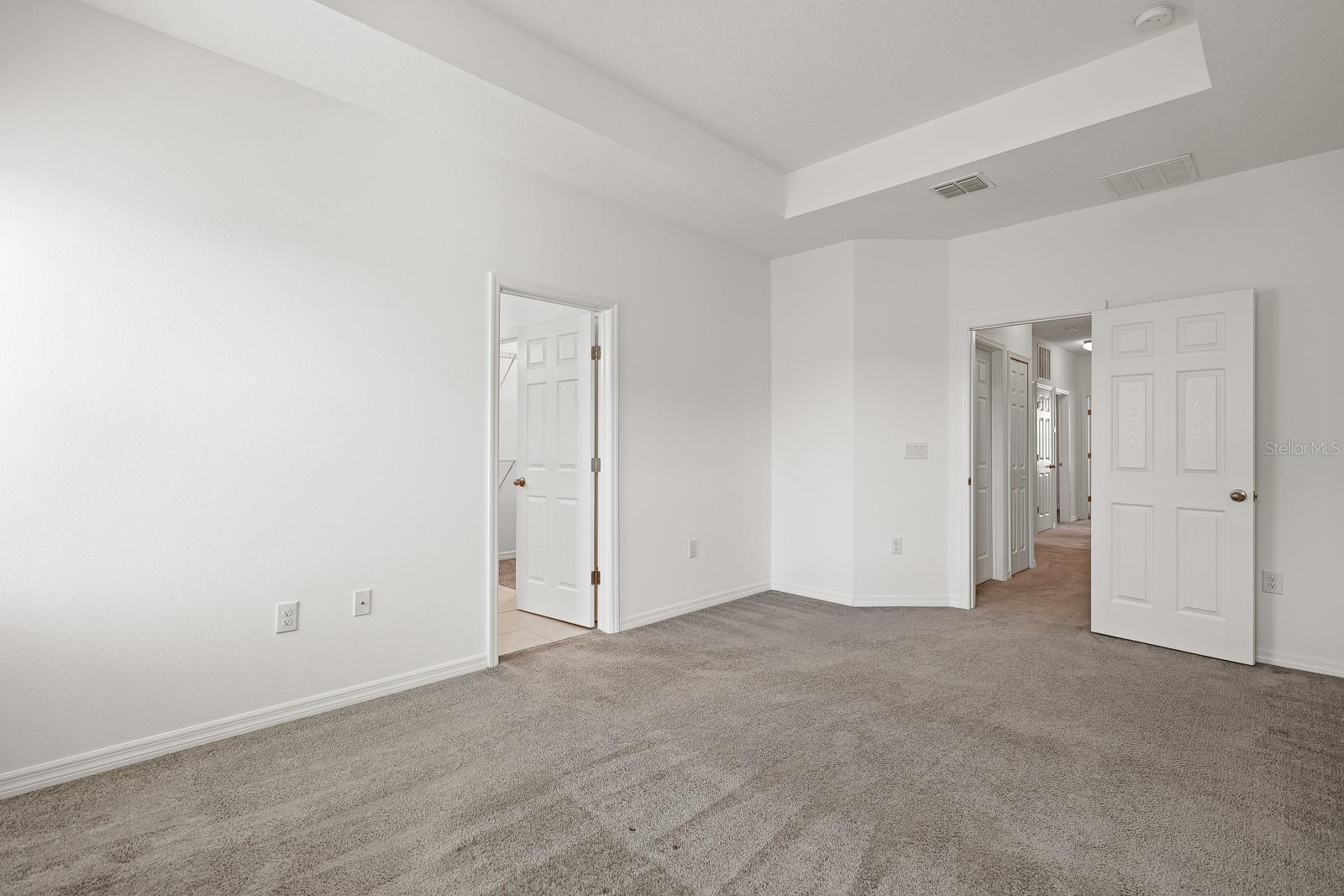 FISHHAWK RANCH WEST TWNHMS - Residential Lease