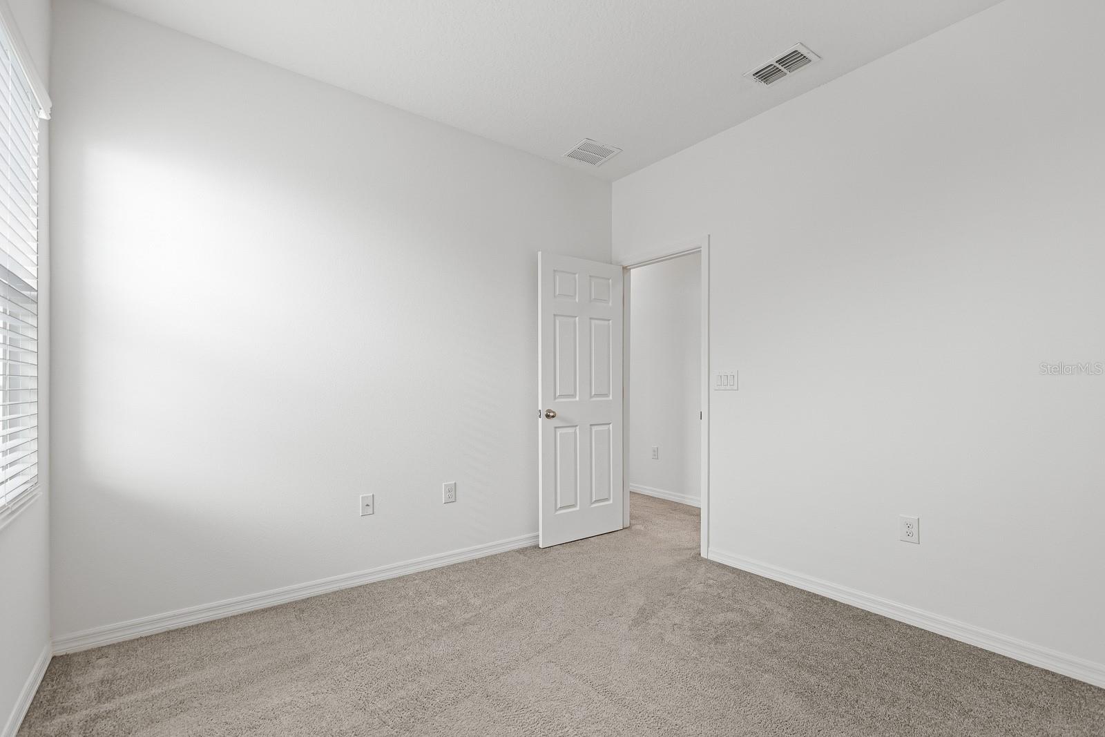 FISHHAWK RANCH WEST TWNHMS - Residential Lease