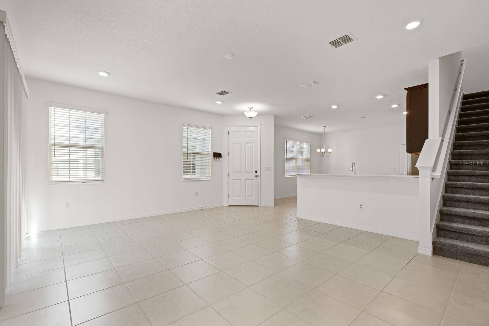 FISHHAWK RANCH WEST TWNHMS - Residential Lease